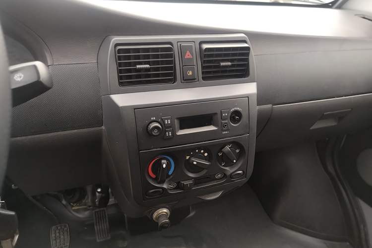 Used Wuling Rongguang Small Truck 2023 1.5L Single-Row LAR