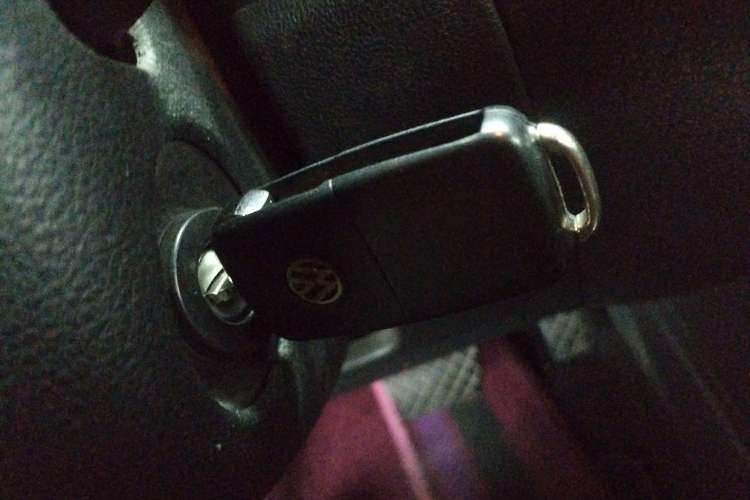 Used Volkswagen Polo 2011 1.6L Automatic ZhiShang Version Vehicle Key