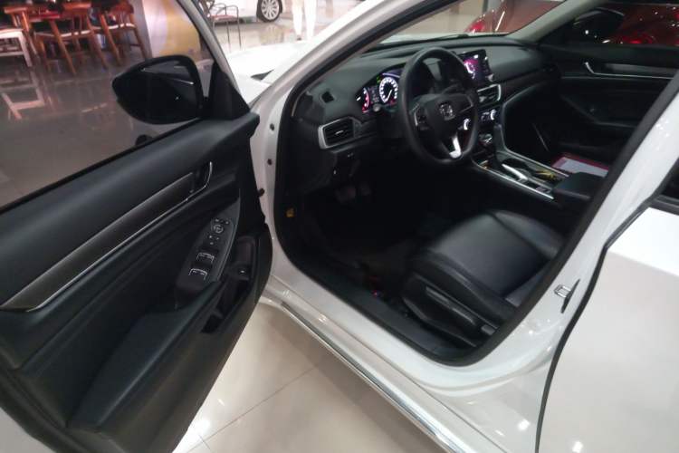 Used Honda Accord 2018 230TURBO Comfort Edition China VI Emission Standard
