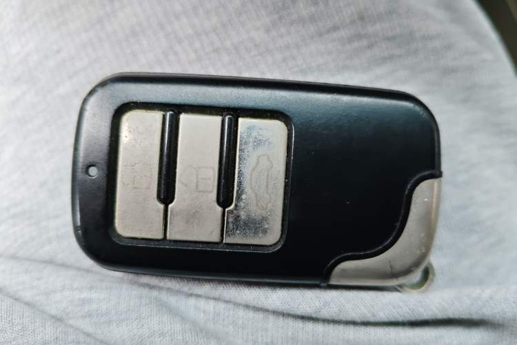 Used Honda Crider 2013 1.8L automatic comfort version Vehicle Key