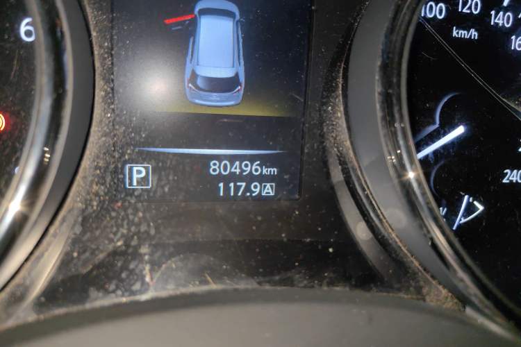 Used Nissan X-Trail 2015 2.0L CVT Comfort MAX Edition 2WD
