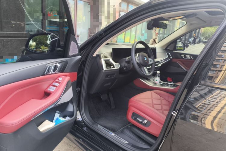 Used BMW X5 2025 Model, xDrive 30Li Prestige M Sport Night Package Driver Seat