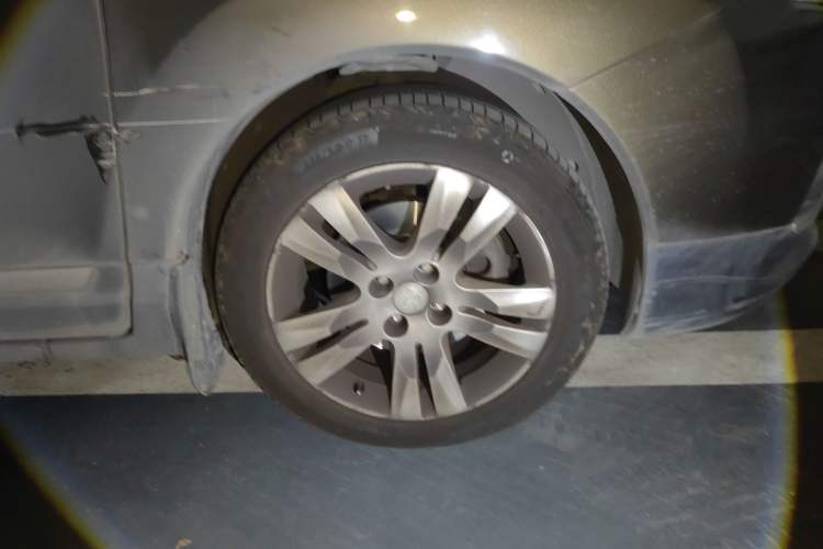 Used Peugeot 3008 2013 2.0L Automatic Trend Edition