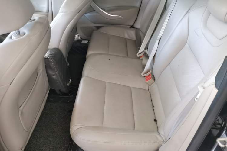 Used Citroen C5 2014 2.0L Automatic Zunyue Model Left Rear Seat