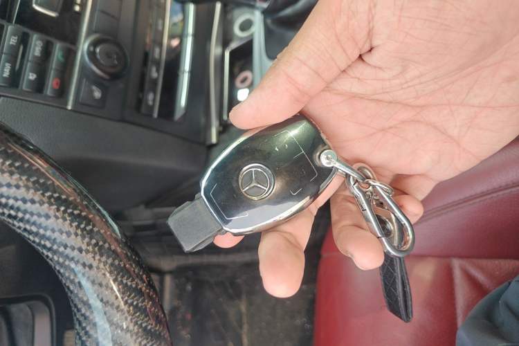 Used Mercedes-Benz E-Class 2010 E 260 CGI Coupe Vehicle Key