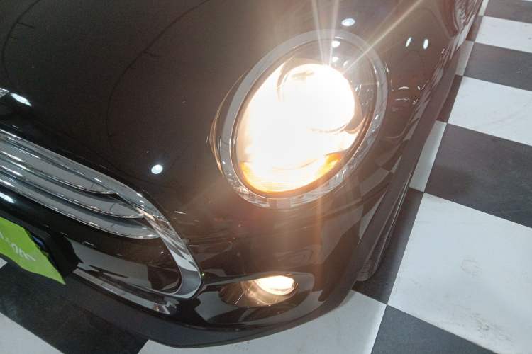 Used MINI 2014 1.5T COOPER Fun Left Front Headlight