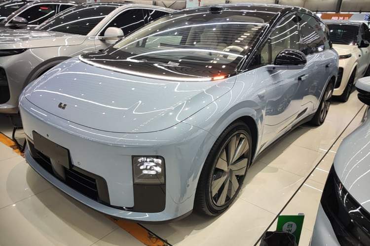 Used Li Auto i8 2025 Model Standard Version