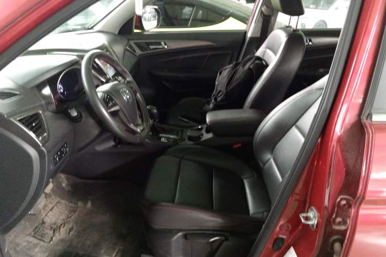 Used CHANGAN CS75 2016 1.8T Automatic Elite Model China V Standard Left Front Seat