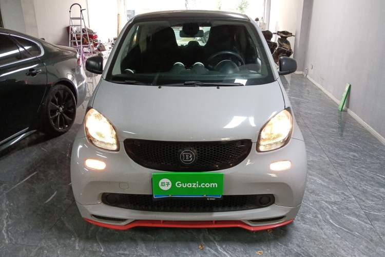 Used smart fortwo 2015 1.0L 52 kW Hardtop Passion Edition
