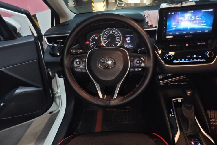 Used Toyota Corolla 2019 1.2T S-CVT GL-i Luxury Edition Steering Wheel