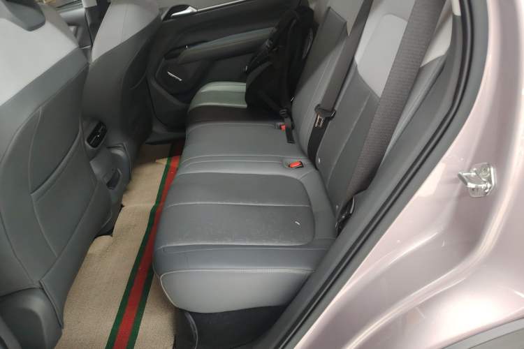 Used Bestune Yueyi 03 2025 565km Premium Edition Left Rear Seat