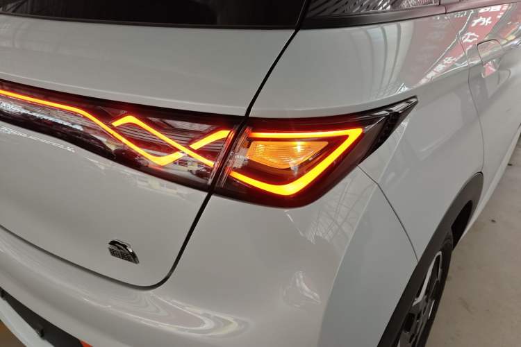 Used BYD Dolphin 2021 405 km Fashion Edition
