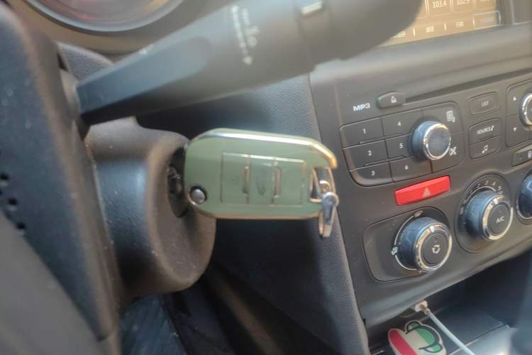 Used Citroen C4L 2014 1.8L Intelligent Drive Automatic Enjoyment Model