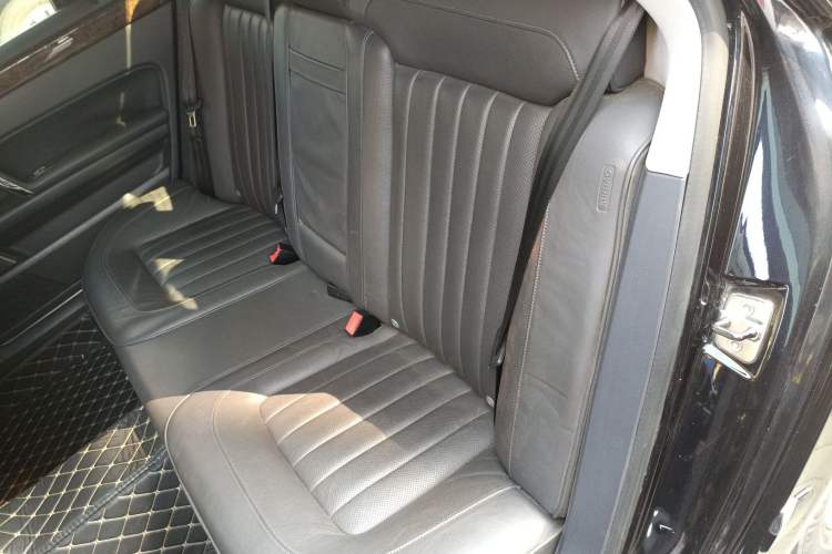 Used Volkswagen Phaeton 2012 3.6L Deluxe Custom Edition Left Rear Seat