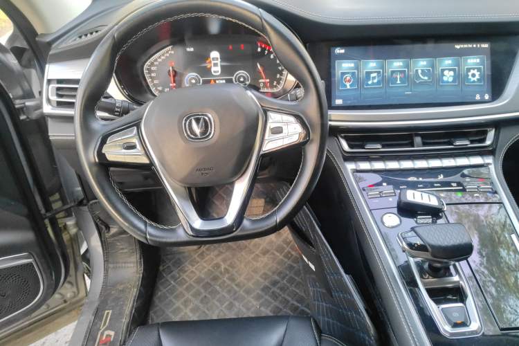 Used Changan CS85 COUPE 2019 1.5T DCT Dynamic Version China VI Standard