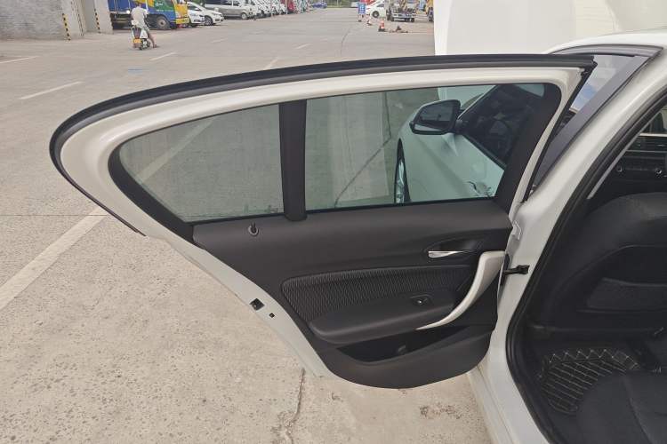 Used BMW 1 Series (Import) 2018 118i Leading Model
