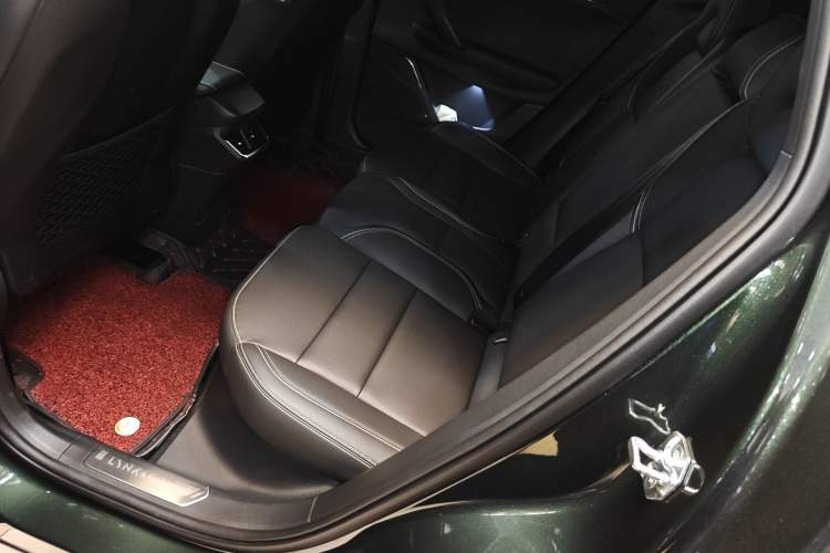 Used Lynk & Co 06 2023 Remix 1.5T Hero
