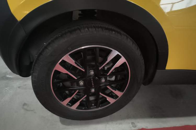 Used Chery QQ Little Ant 2022 Revised Version Sweet Pink Edition Half-Sugar Version Lithium Iron Phosphate 30.7 kWh 30 kW 301 km Exterior 5