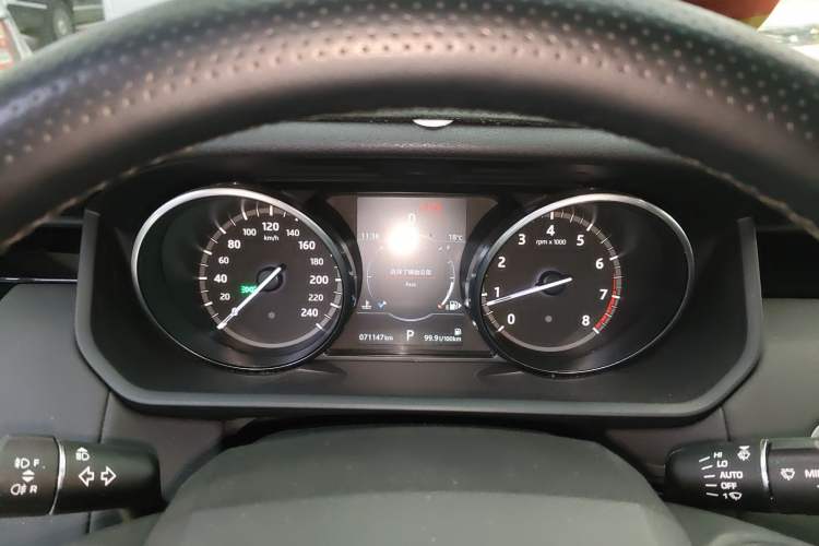 Used Land Rover Discovery 2017 3.0 SC V6 S Instrument Cluster