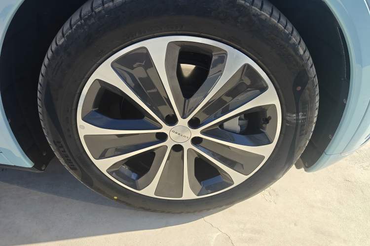 Used Hima Luxeed R7 2025 Range-Extended Version 251 km Max