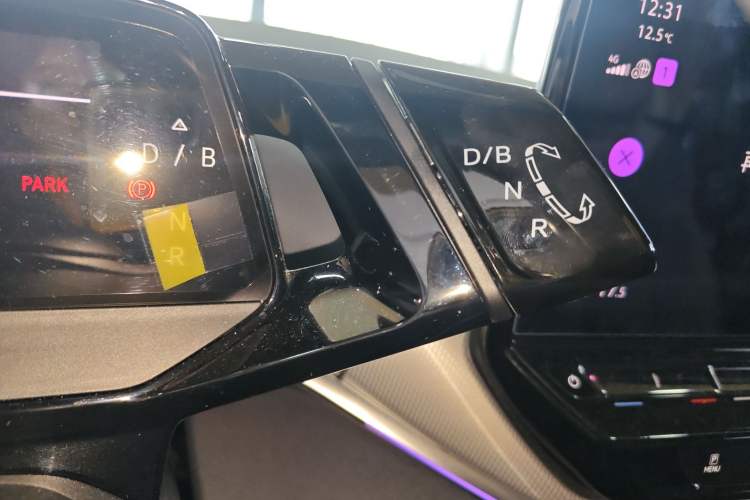 Used Volkswagen ID.4 CROZZ 2021 Long-Range PRO Two-Wheel Drive Version