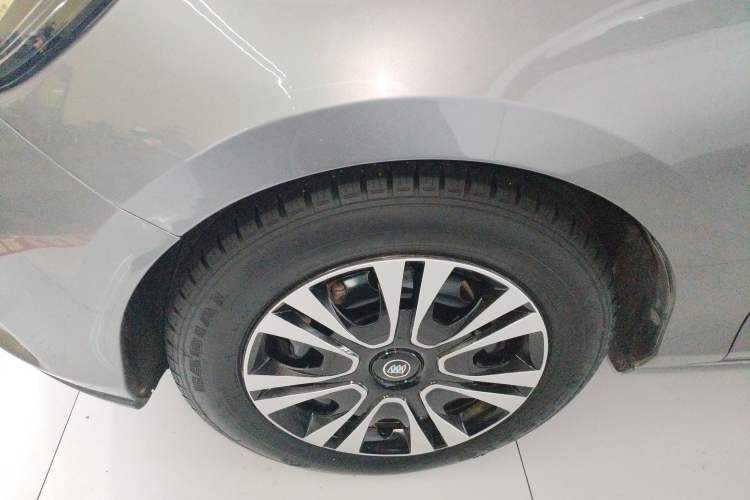 Used Buick Excelle 2018 15N CVT Elite Edition Left Front Wheel Hub