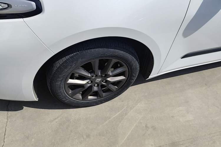 Used Baojun RC-5 2020 1.5L CVT Smart Elite Edition
