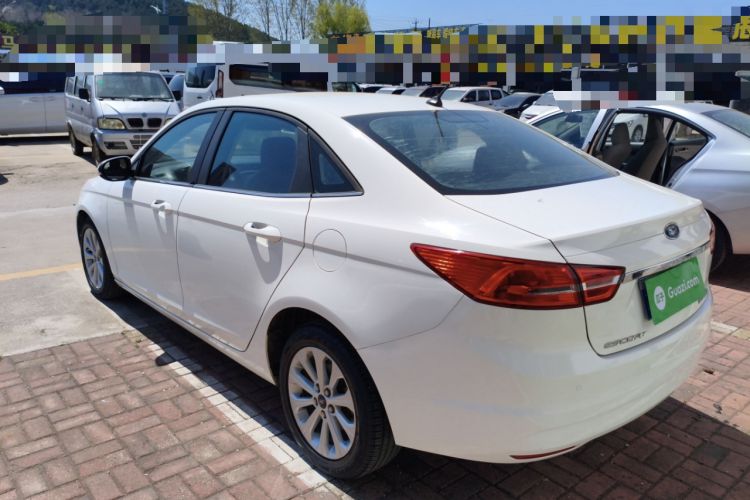 Used Ford Escort 2017 Happy Edition 1.5L Manual Fashion Model