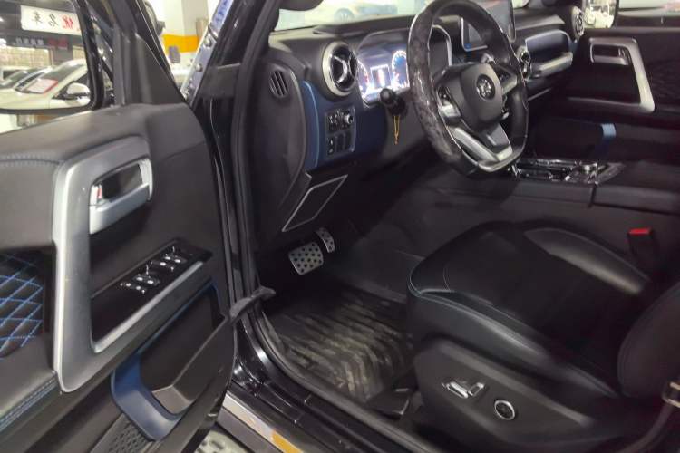 Used BAIC Off-Road BJ40 2019 PLUS 2.3T Automatic Four-Wheel Drive Premium Edition China VI Driver Seat