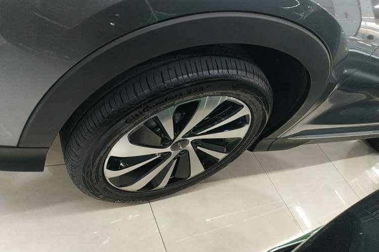 Used BYD Song PLUS New Energy 2024 Honor Edition EV 520km Flagship Model
