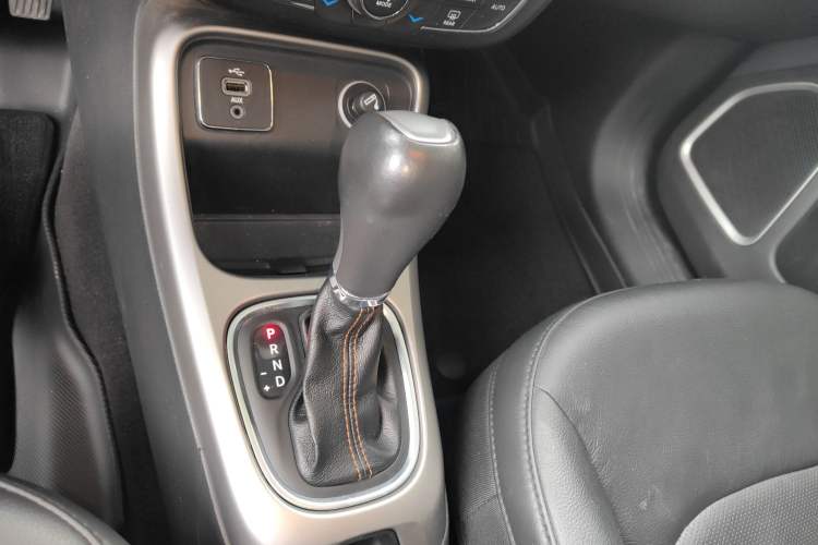 Used Jeep Compass 2017 200T Automatic Family Edition
