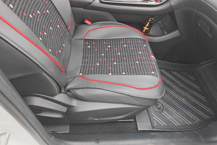 Used Roewe i6 MAX New Energy 2023 EV 420 Skyroof Special Edition
