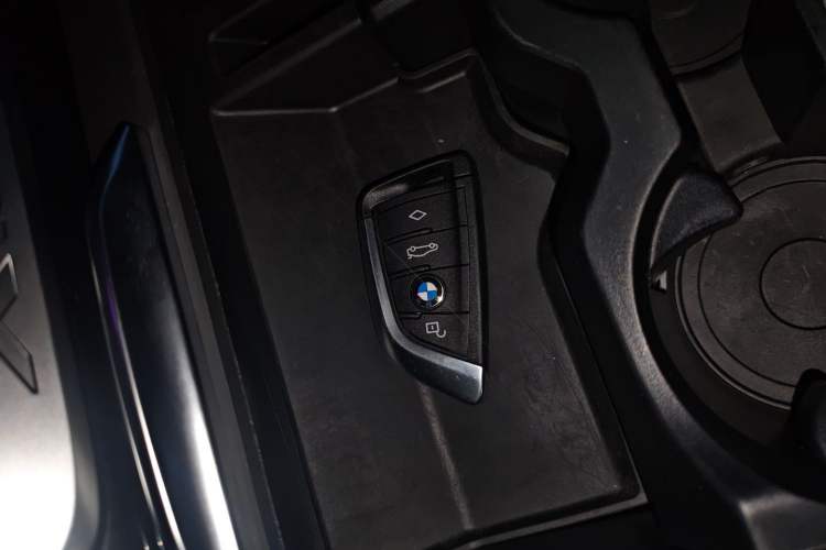 Used BMW X3 2023 xDrive25i M Sport Package Vehicle Key