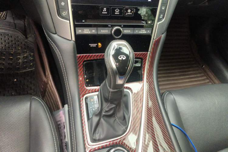 Used Infiniti Q50L 2018 2.0T Enjoyment Version China V Standard