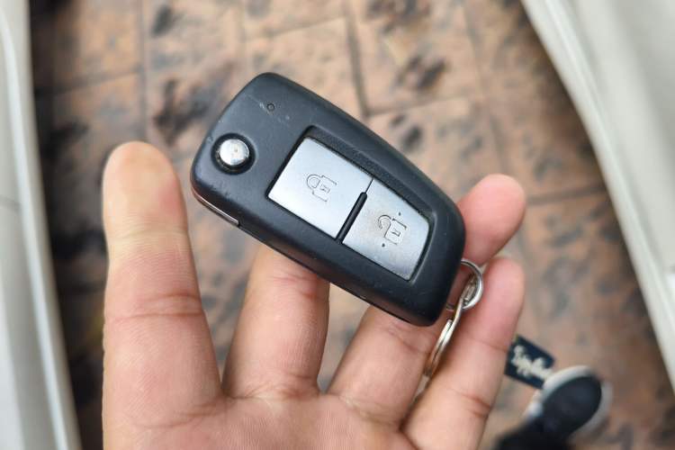 Used Nissan Tiida 2016 1.6L CVT Cool Dynamic Edition
