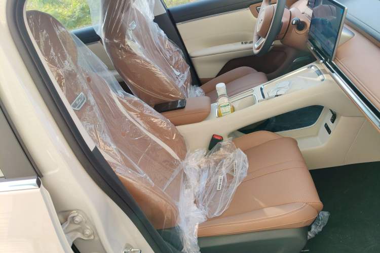 Used Wuling Bingo S 2025 Model 325km Deluxe Edition