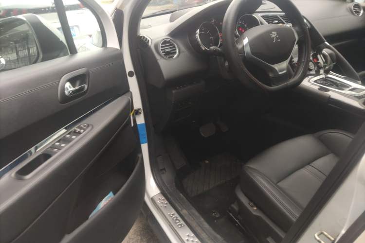 Used Peugeot 3008 2015 1.6THP Automatic Prestige Edition