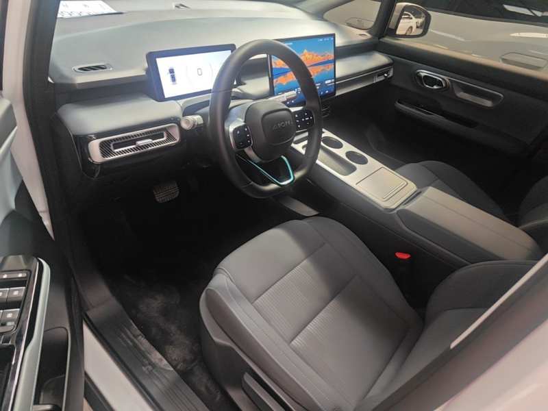 Used AION Y 2023 Younger — 14
