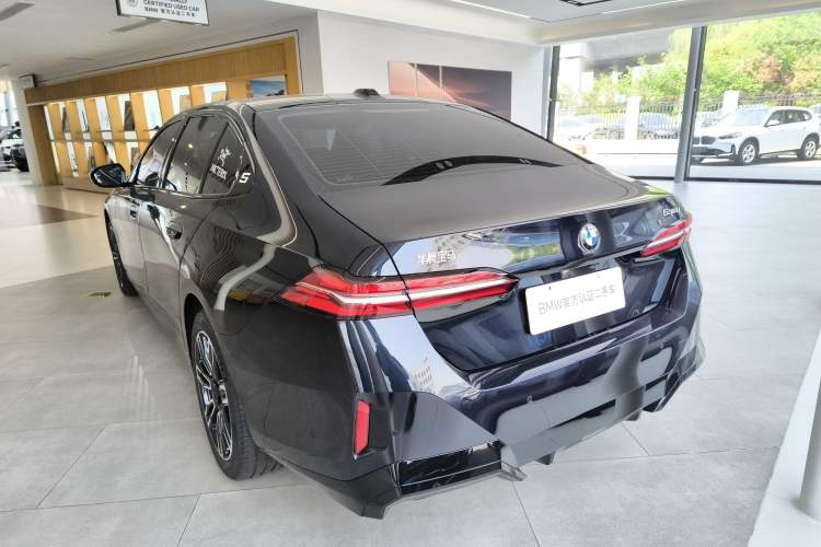 Used BMW 5 Series 2025 530Li Leading Model M Sport Package