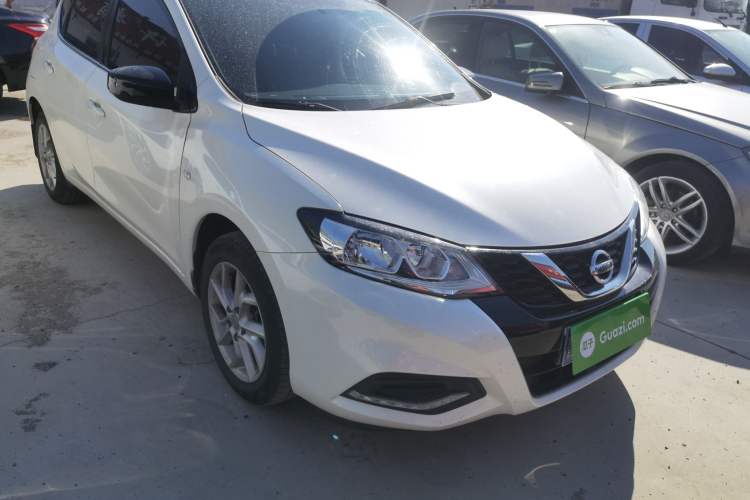 Used Nissan Tiida 2021 1.6L CVT Cool Edition Front Right 45 Deg