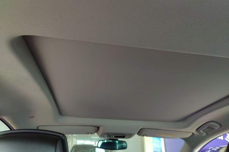 Used Buick LaCrosse 2019 28T Luxury Version Headliner