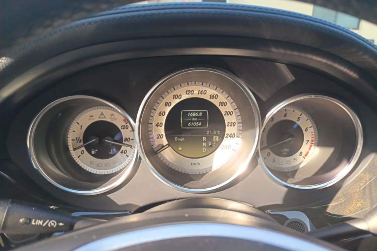 Used Mercedes-Benz CLS 2012 CLS 300 CGI Instrument Cluster