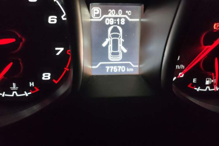 Used Chery Tiggo 5 2015 2.0L CVT Family Deluxe Edition