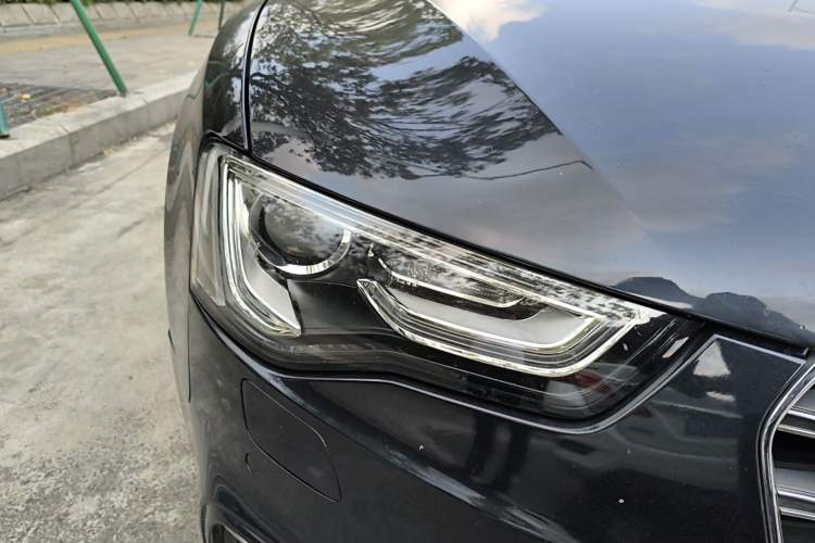 Used Audi S5 2012 S5 3.0T Coupe Right Front Headlight