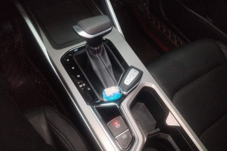 Used Geely Auto Emgrand 2023 4th Generation Champion Edition 1.5L CVT Prestige Model
