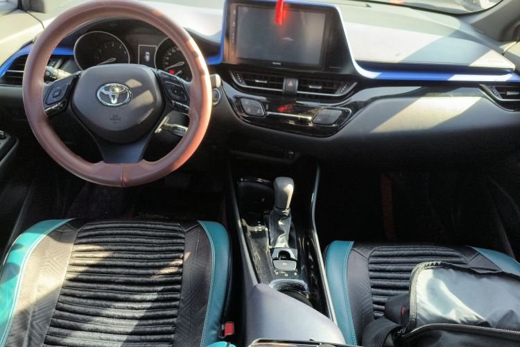 Used Toyota IZOA 2020 2.0L Enjoy Edition