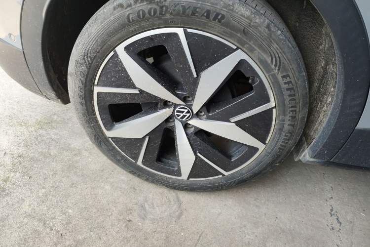 Used Volkswagen ID.4 CROZZ 2022 Long-Range PRO Edition Exterior 5