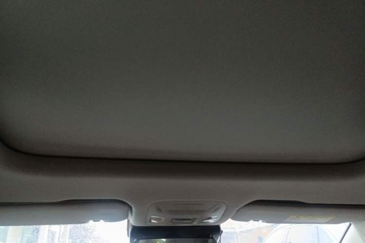 Used Chery Arrizo 8 2023 High-Performance Edition 2.0T DCT Powerfully Equipped Headliner