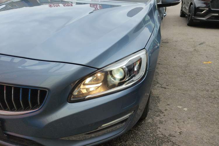 Used Volvo S60 2018 S60L T4 Smart & Ambitious Edition
