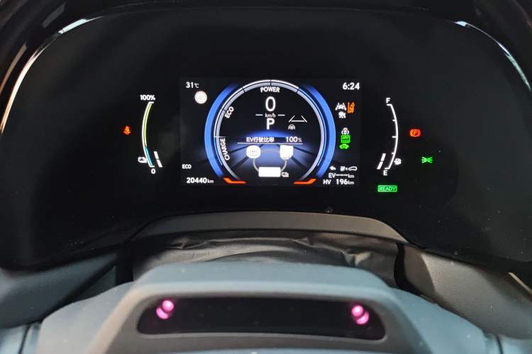 Used Lexus RX New Energy 2023 450h+ Four-Wheel Drive Enjoyment Edition Odometer Close Up